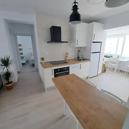Davinia Centro Apartment Nerja
